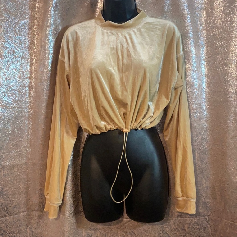 Beige velour long sleeve crop top sweater